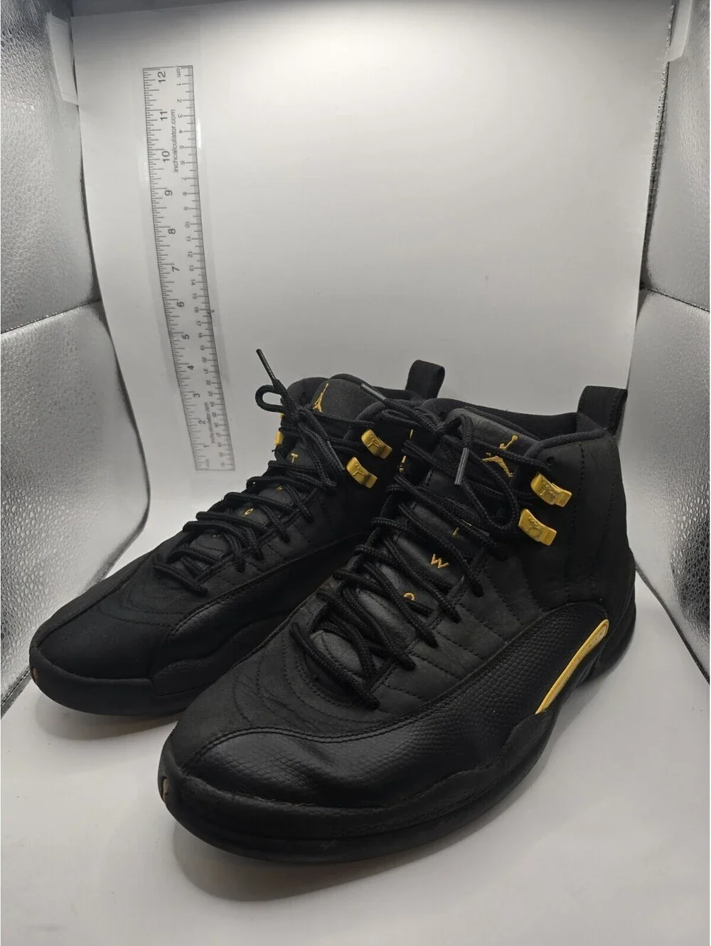 Jordan 12 Retro Black University Gold Shoes Mens Size 8 Black Yellow CT8013-071